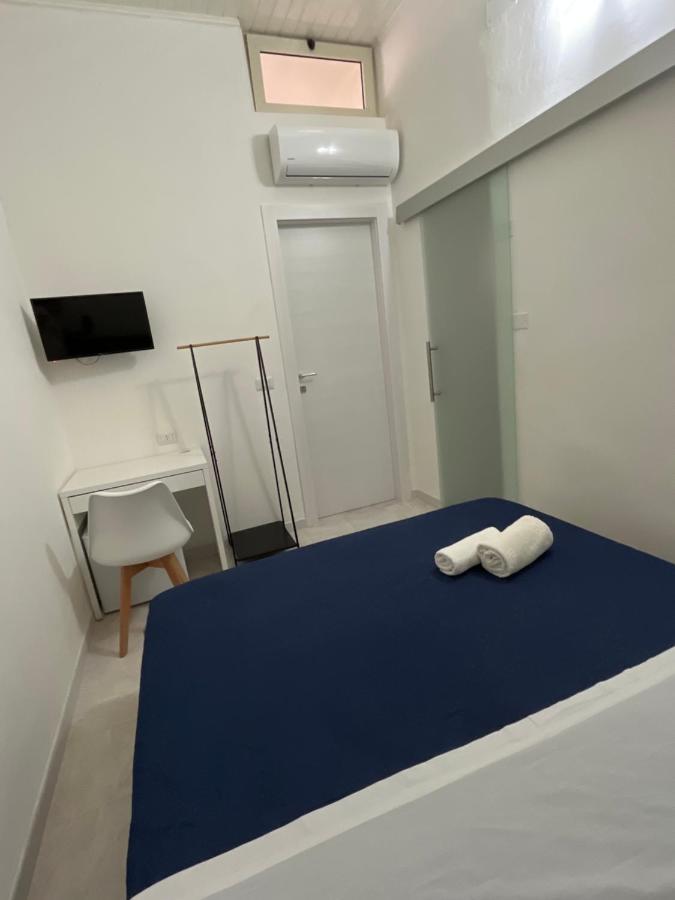 B&B Regina Rooms Avola Esterno foto