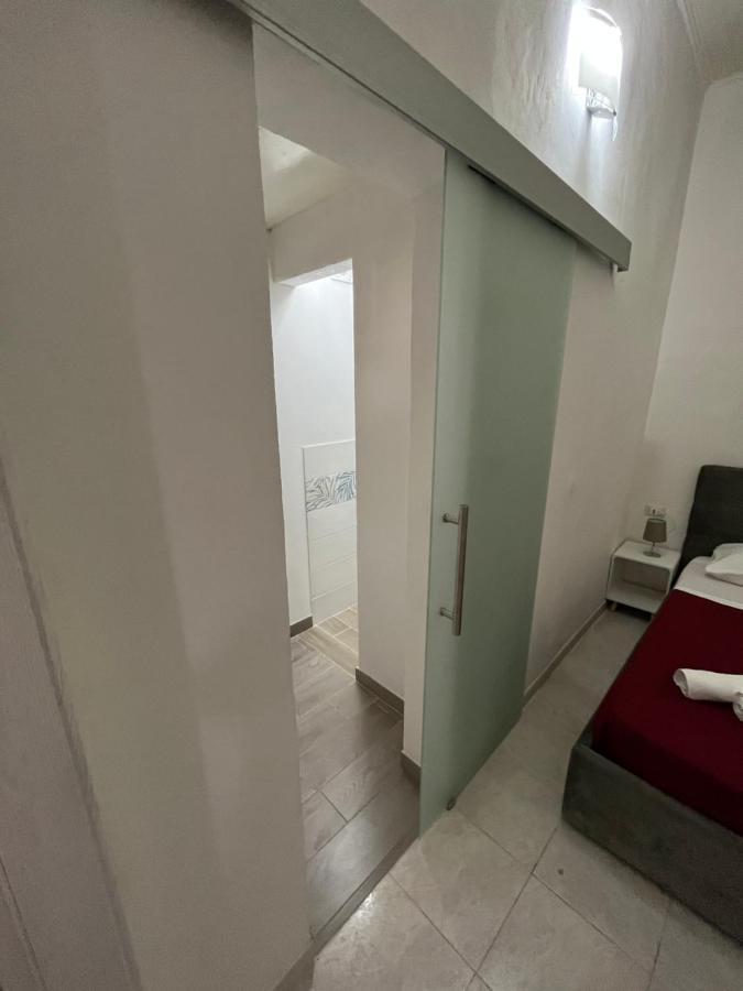 B&B Regina Rooms Avola Esterno foto