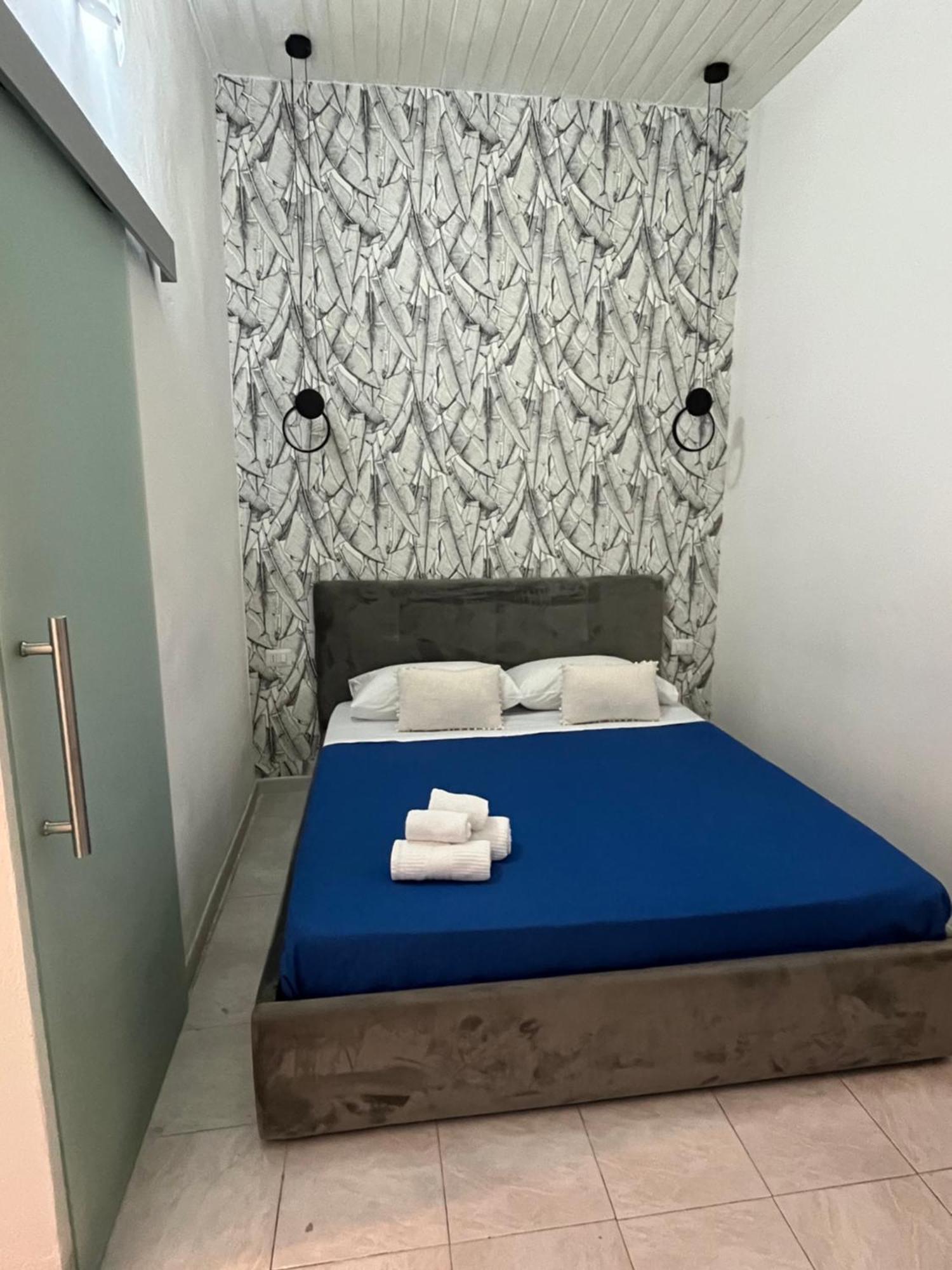 B&B Regina Rooms Avola Esterno foto
