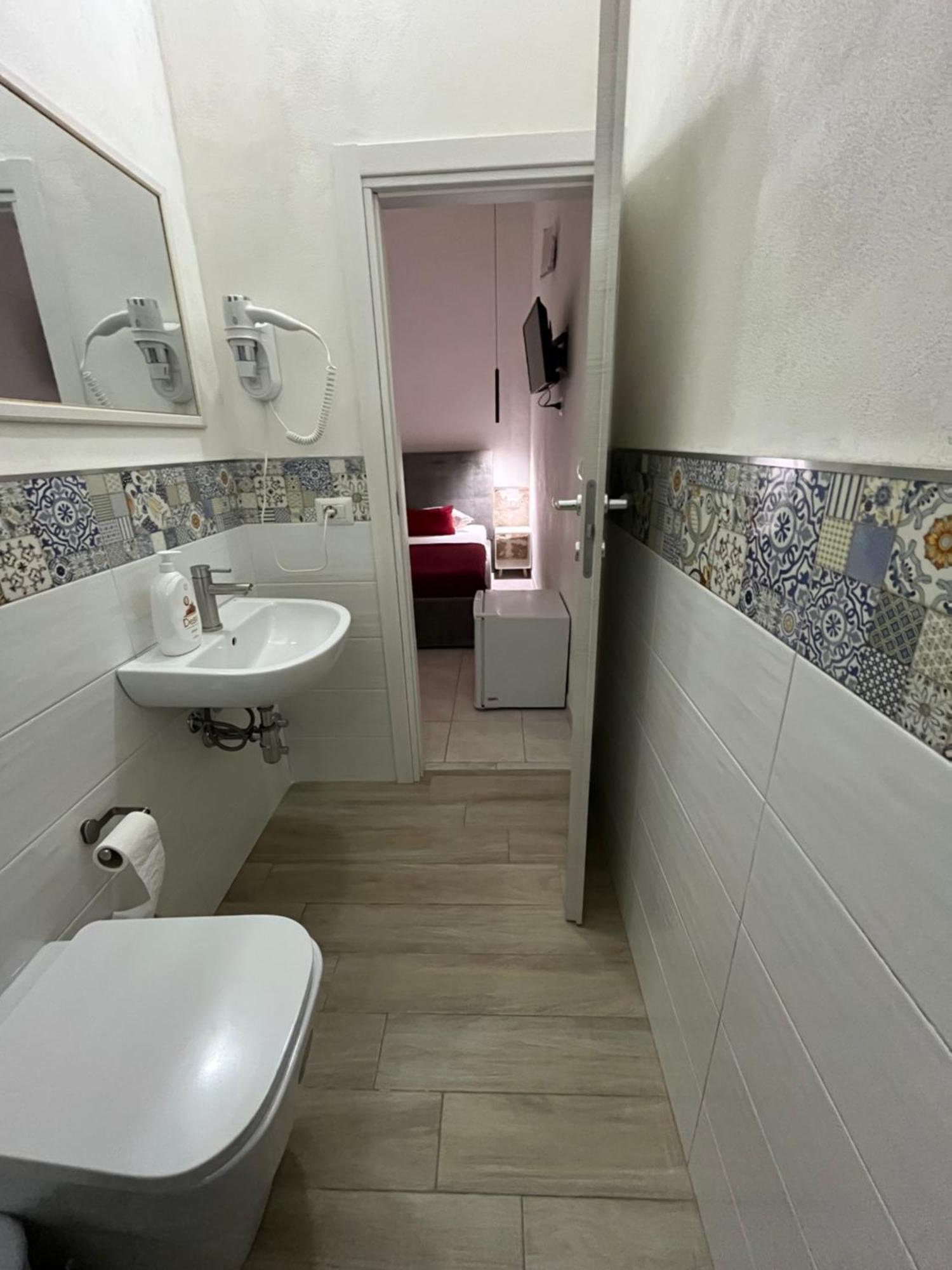 B&B Regina Rooms Avola Esterno foto
